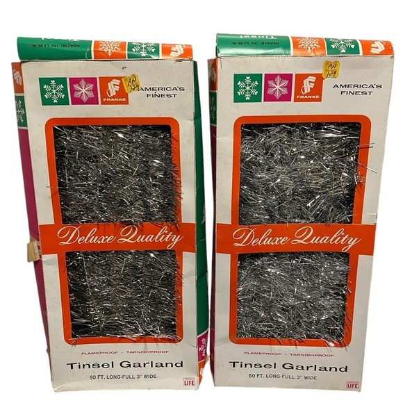 Vintage Frankie Silver Tinsel Garland 50ft Long x 3" Wide 2 Boxes - Picture 8 of 8